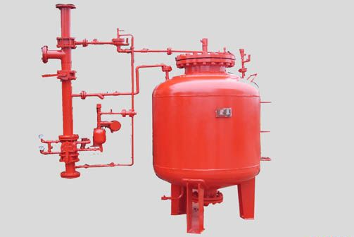 泡沫噴霧滅火裝置